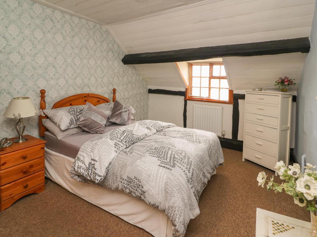 Caerau Farm House Llanidloes Esterno foto