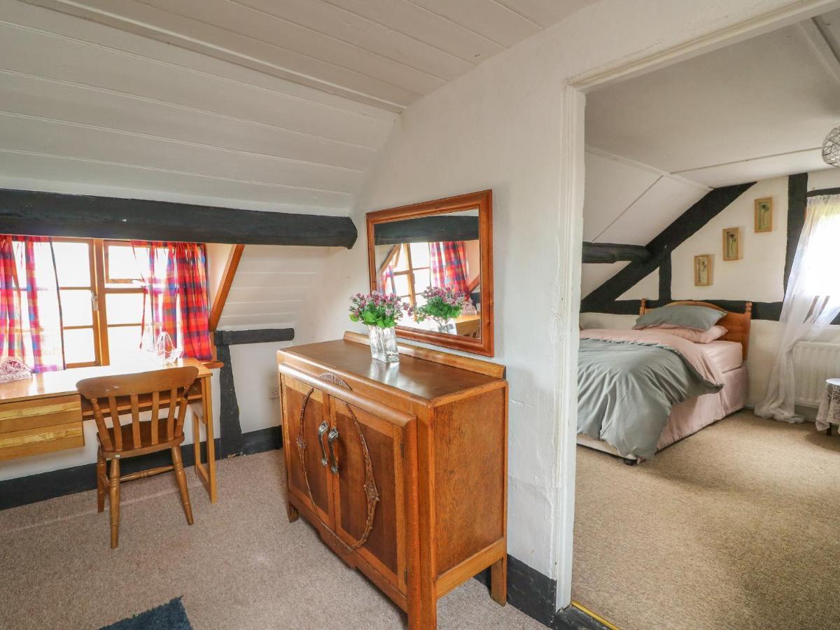 Caerau Farm House Llanidloes Esterno foto